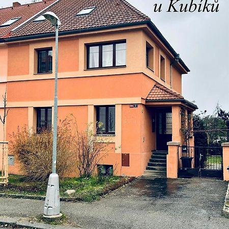 Apartmany U Kubiku Hradec Králové Exteriör bild